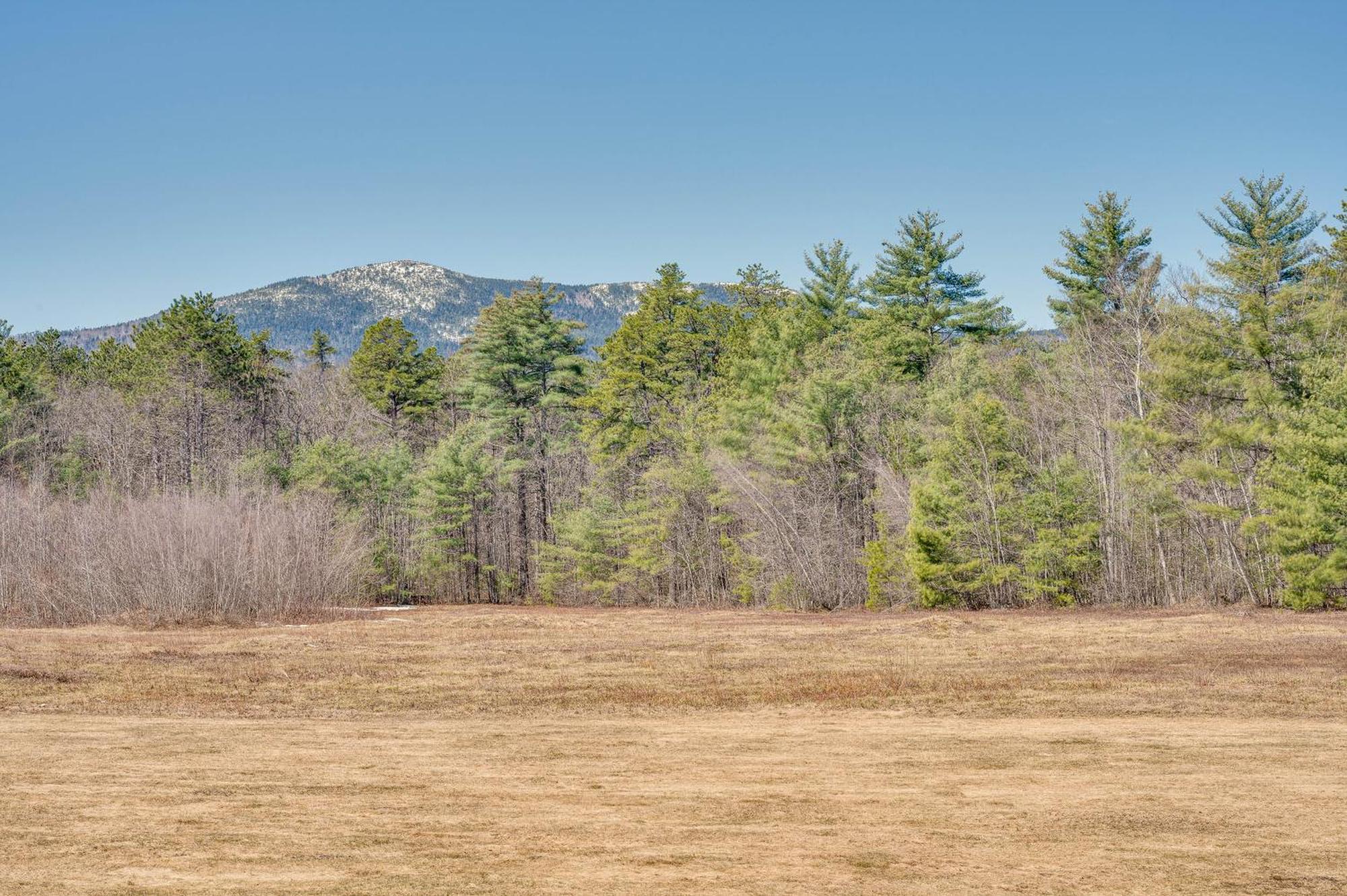 Family-Friendly North Conway Home With Pool Access! Exterior photo