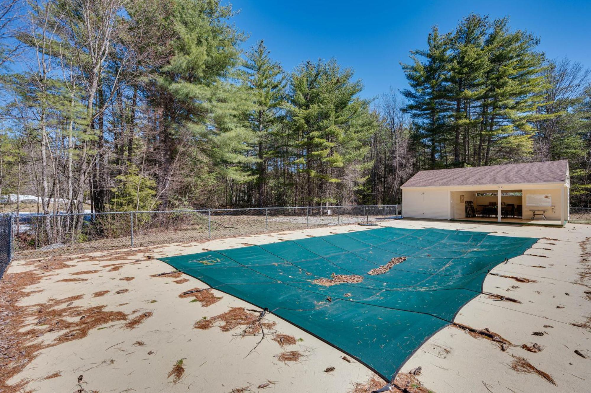 Family-Friendly North Conway Home With Pool Access! Exterior photo